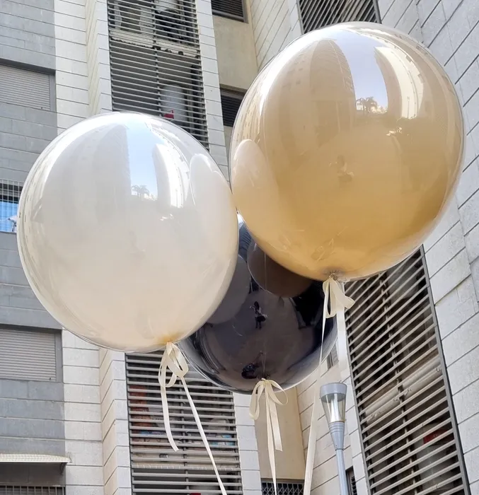 בלוני סוכריה בצבעים:לבן, חול ים, נייבי מחיר ליח