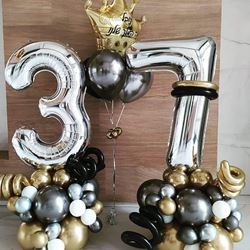 מעמד בלונים ספרות