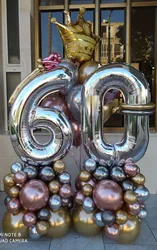 סידור בלונים לגיל 60