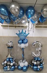 סידור בלונים לבר מצווה בגוונים כחולים