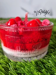 🍓 נר קינוח ג'לי תות – מתוק וריחני